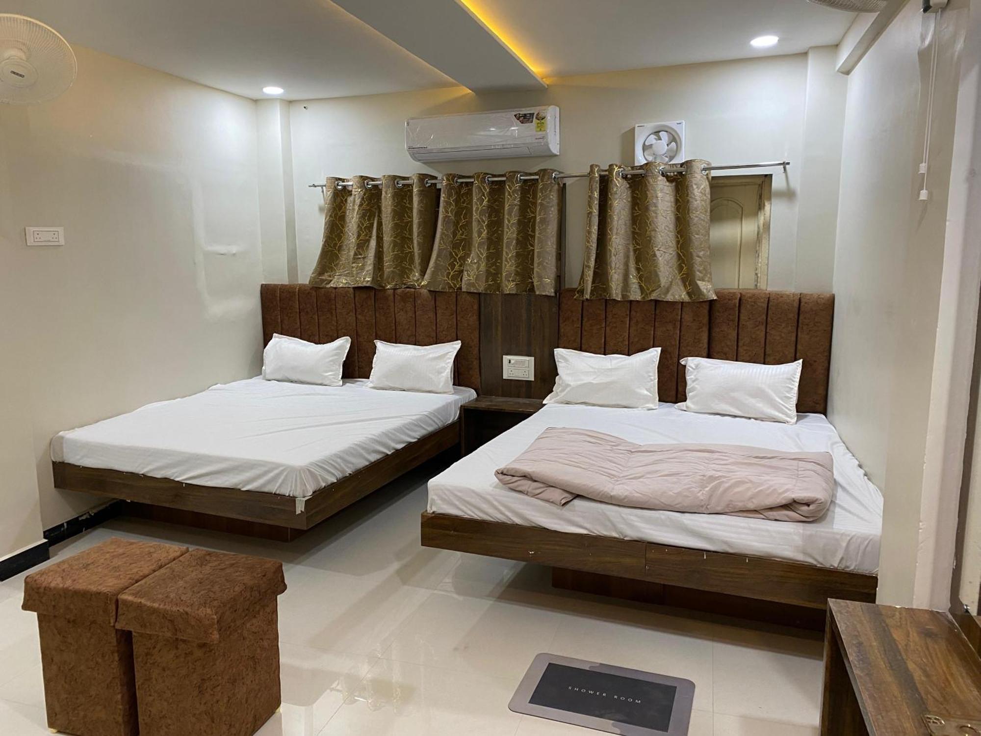 Hotel Super Palace Удджайн Экстерьер фото